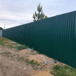 Забор из профлиста зеленый